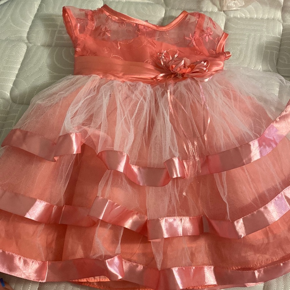 baby’s dress